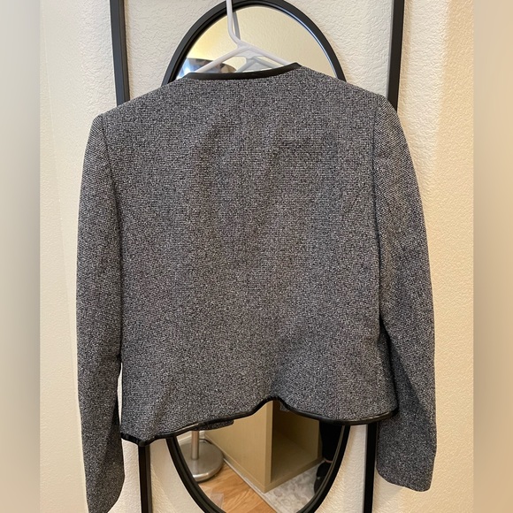 Like New Anne Klein Suit Separates Cardigan Jacket w/ Faux Leather Trim - Size 4 - Picture 2 of 4